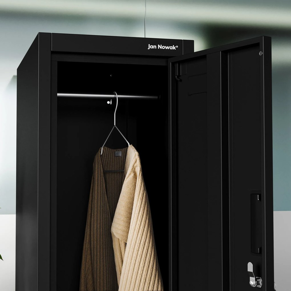 Šatníková skriňa pre zamestnancov čierna IGOR 1 Plus 316,5 x 1850 x 450 mm