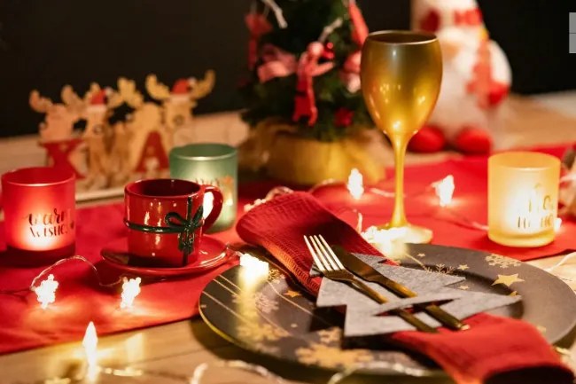 Vianočný obal na príbory KF370-4 stromček, sivý (4 ks)