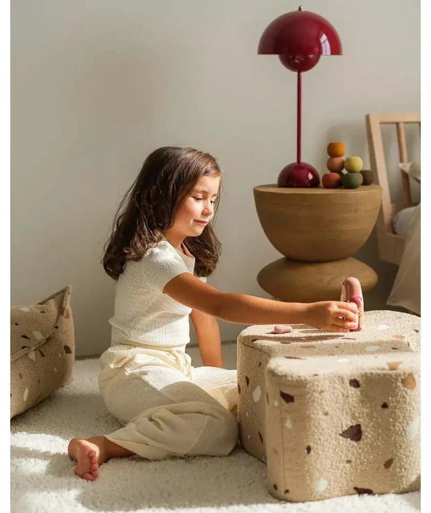 Svetlohnedý detský puf z textílie buklé/ženilkový Terrazzo Cloud – Wigiwama