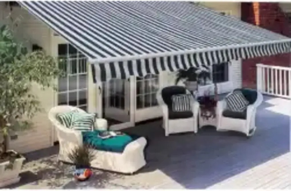 vidaXL Automatická markíza, 600 cm, modro-biela