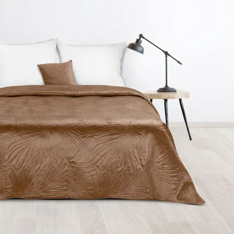 Dekorstudio Luxusný zamatový prehoz na posteľ LUIZ4 v tehlovej farbe Rozmer prehozu (šírka x dĺžka): 170x210cm