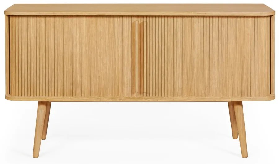 Nízka komoda v dekore duba s posuvnými dverami v prírodnej farbe 138x75 cm Rove – Woodman