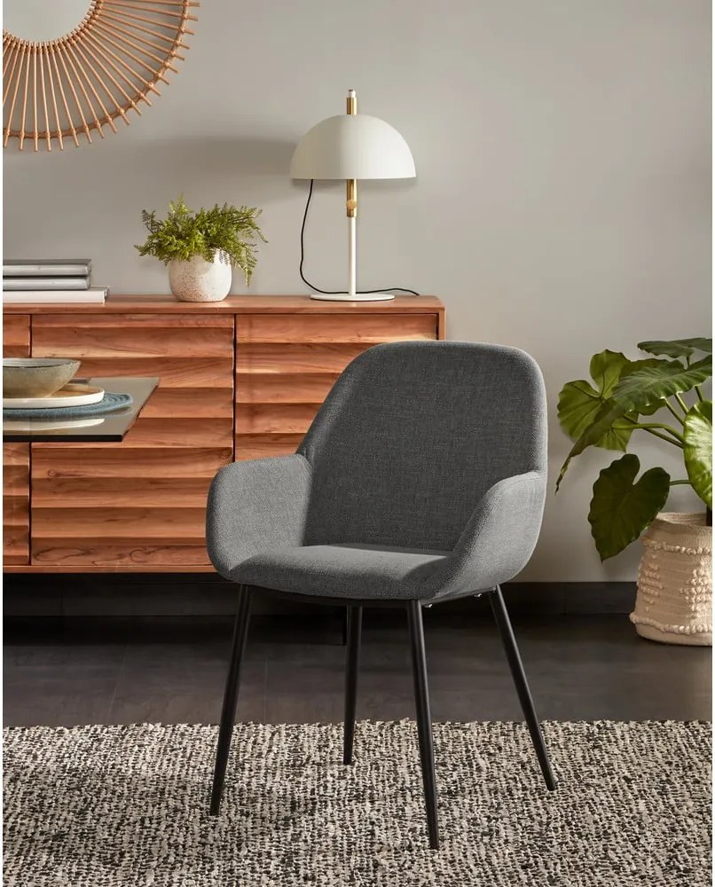 Antracitové čalúnené jedálenské kreslo Konna – Kave Home