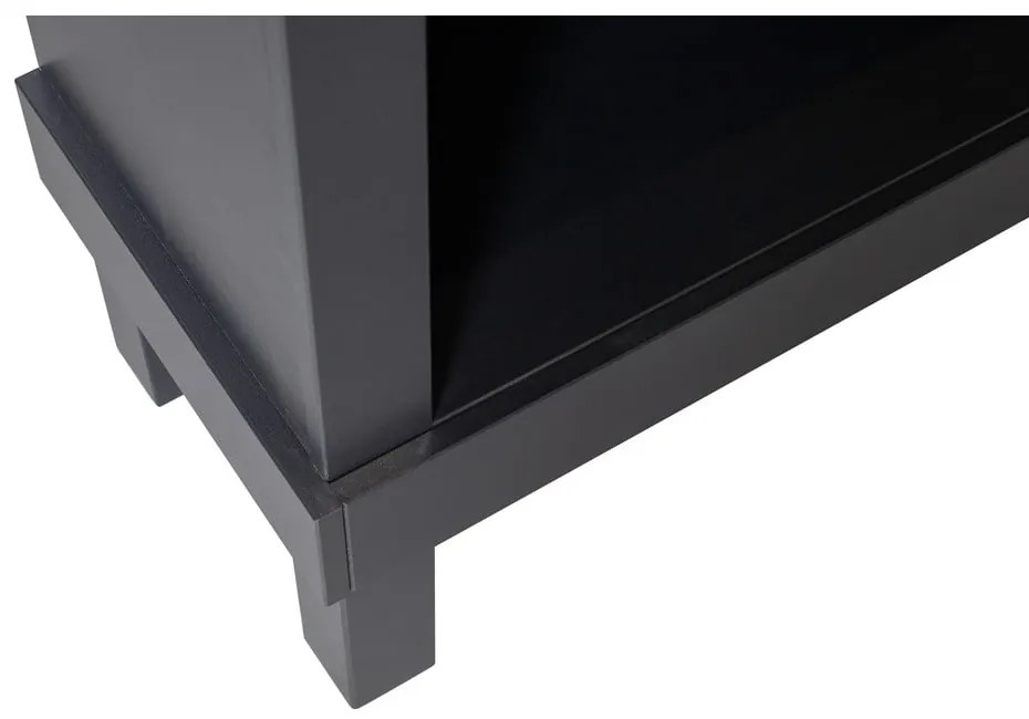 Čierna knižnica z borovicového dreva 107x160x39 cm Bonk – WOOOD