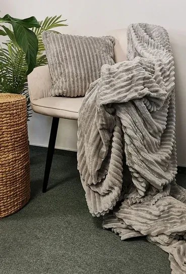 Deka Lea 150x200 cm šedá