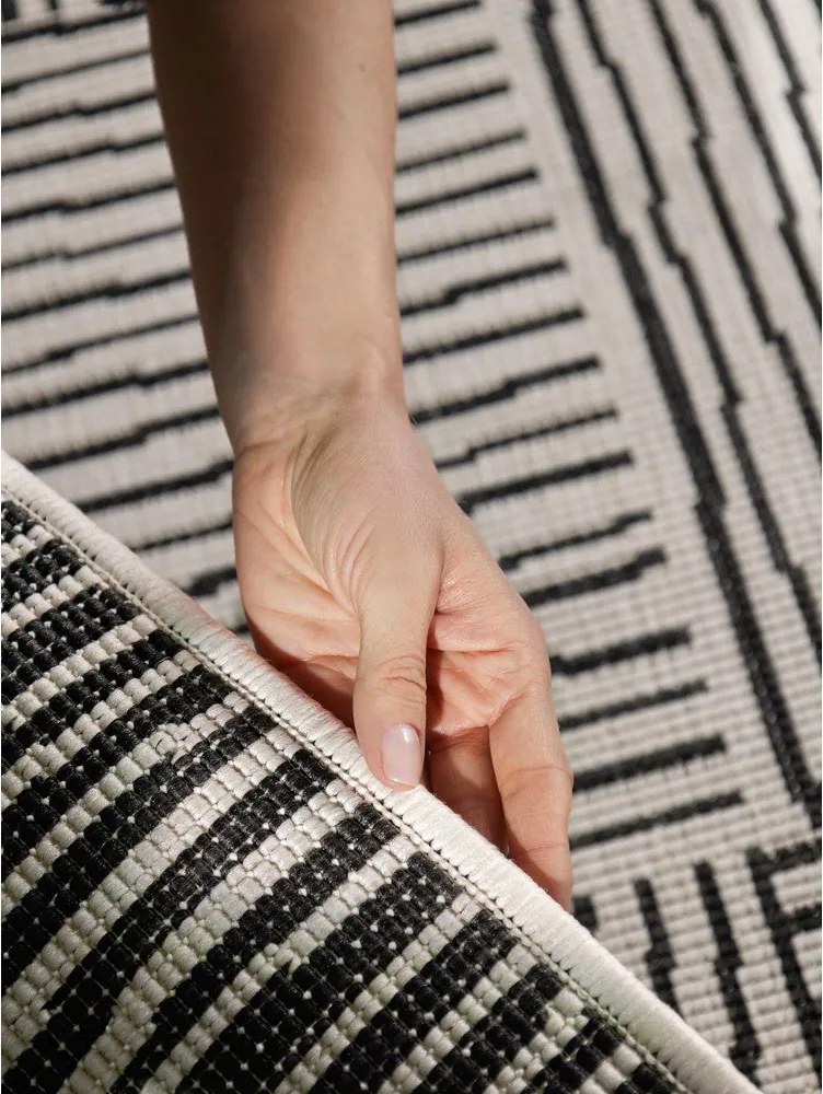 Čierny/krémovobiely vnútorný a vonkajší koberec 200x300 cm Haringey Nightingale – Ted Baker