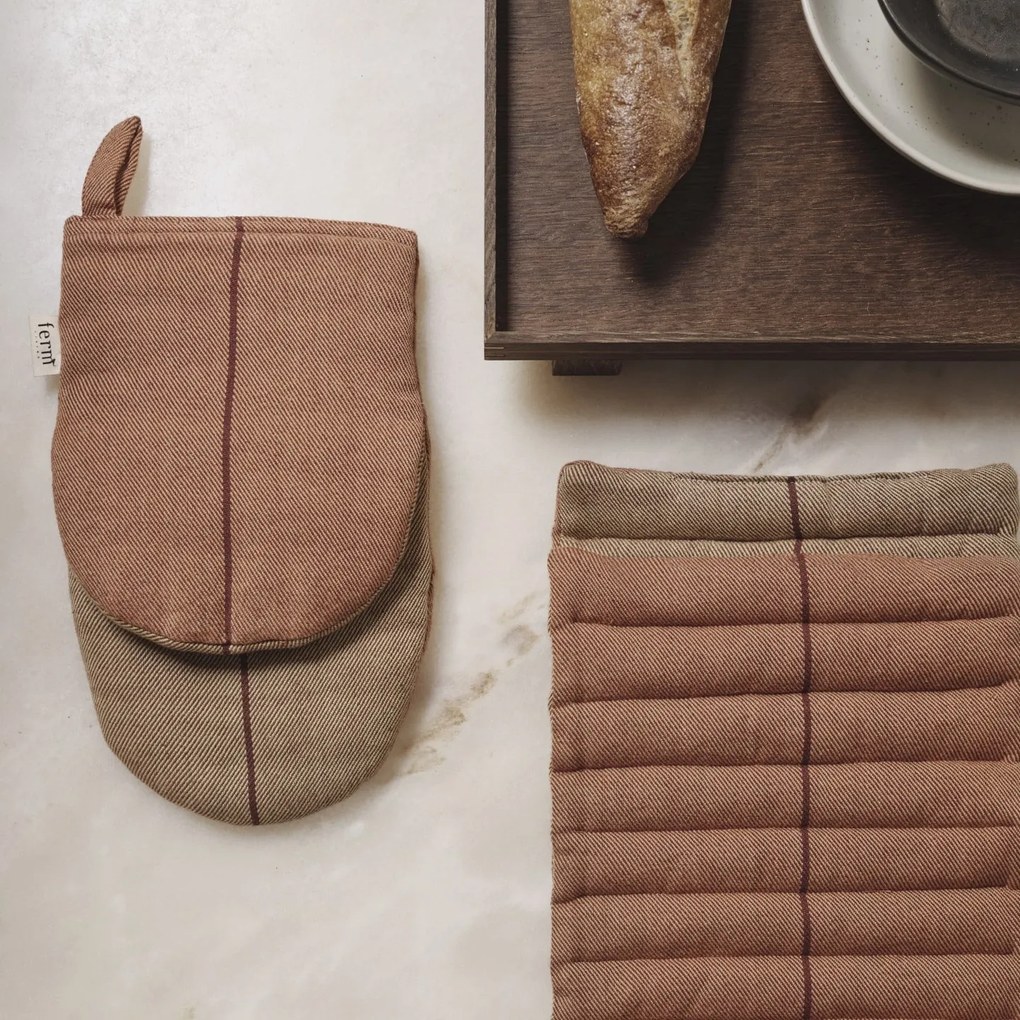 Ferm Living Bavlnená chňapka z organickej bavlny Ito Hazel