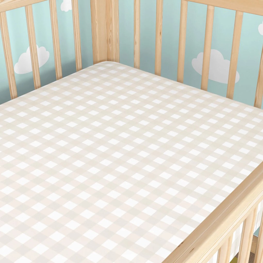 Goldea bavlnená napínacia plachta do detskej postieľky - latte kocky 70 x 140 cm