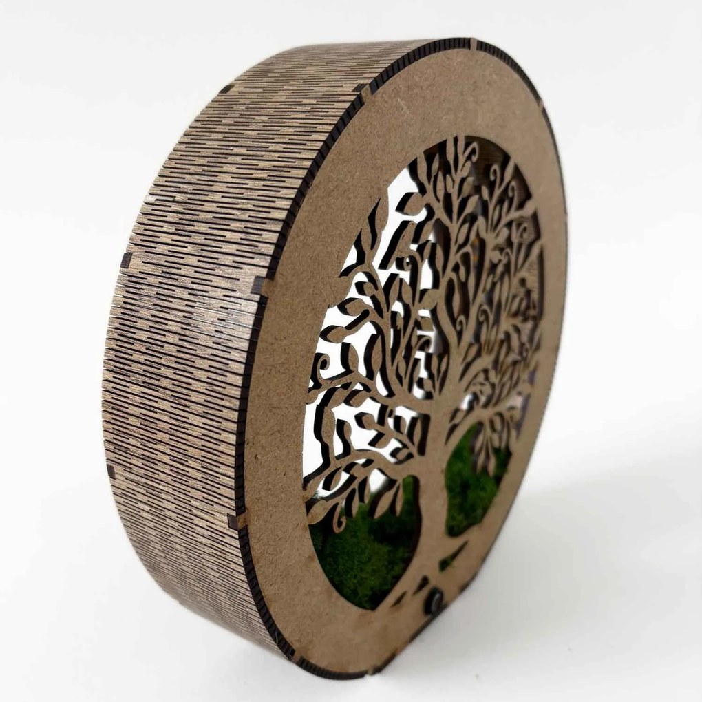 Drevené svetlo na nočný stolík Strom života s machom | ZOI: HDF - Orech 20 cm 4788-115195 LED0611