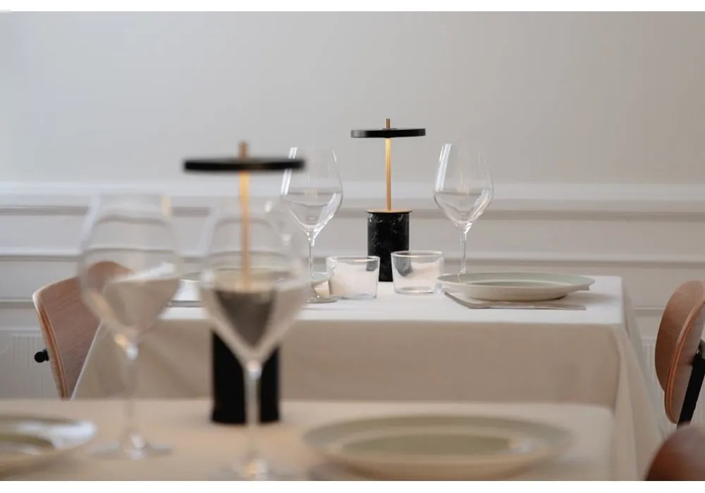 Čierna mramorová LED stolová lampa so stmievačom s kovovým tienidlom (výška 25,5 cm) Asteria Move Mini – UMAGE