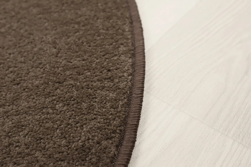Vopi, Kusový koberec Eton hnedý 97 kruh, 80x80 (priemer) kruh, hnedá, chodba / predsieň