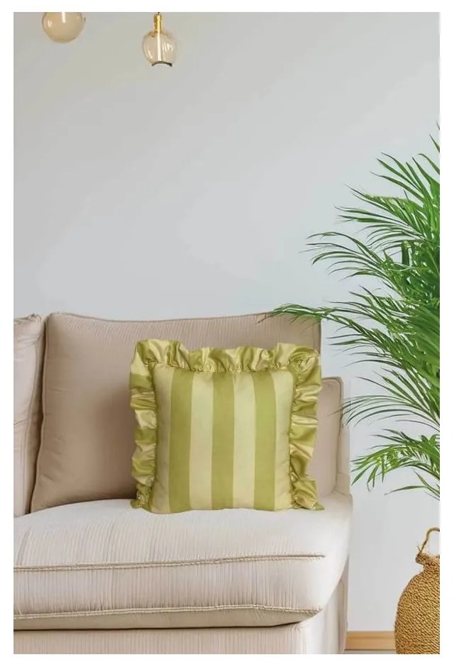 Obliečka na vankúš 45x45 cm Ruffled – Mila Home