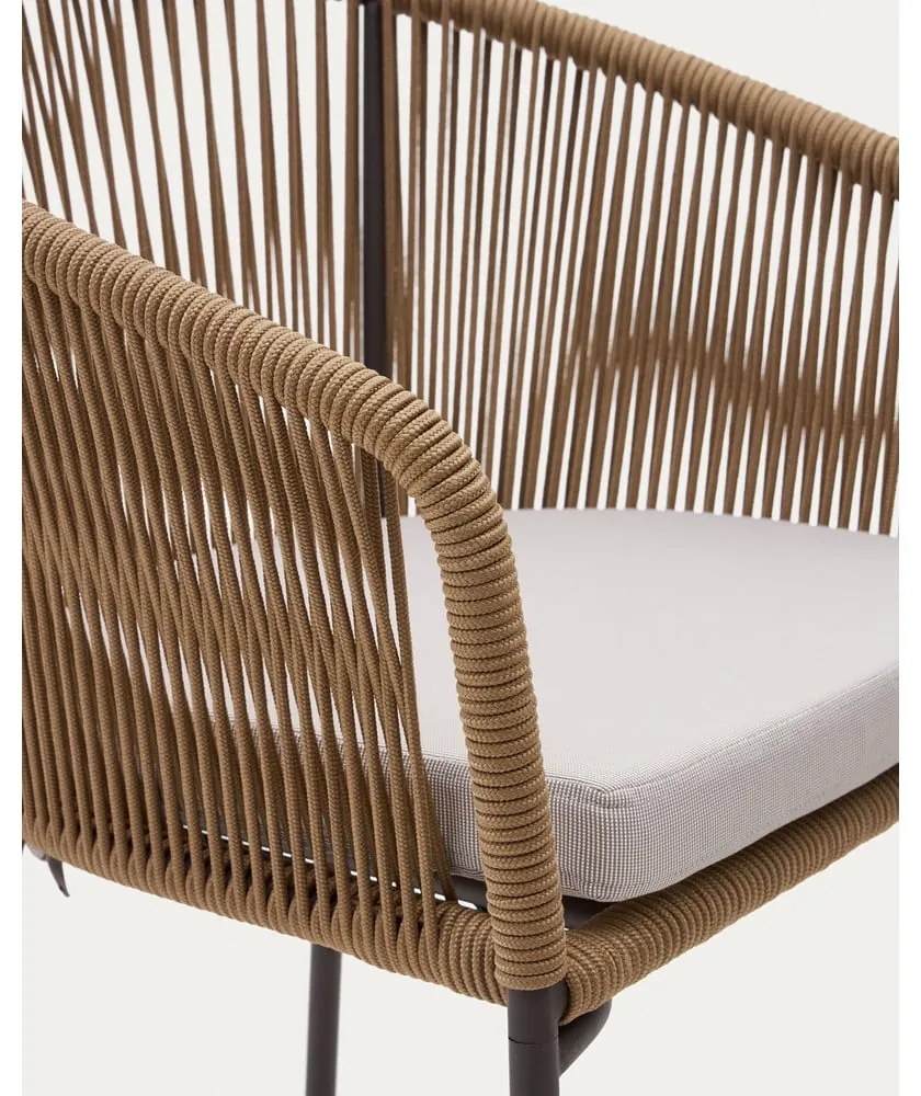 Béžová kovová/polstrovaná záhradná stolička Yanet – Kave Home