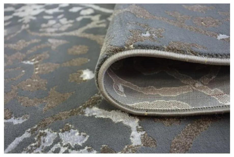 Kusový koberec Ozzy sivý 133x190cm