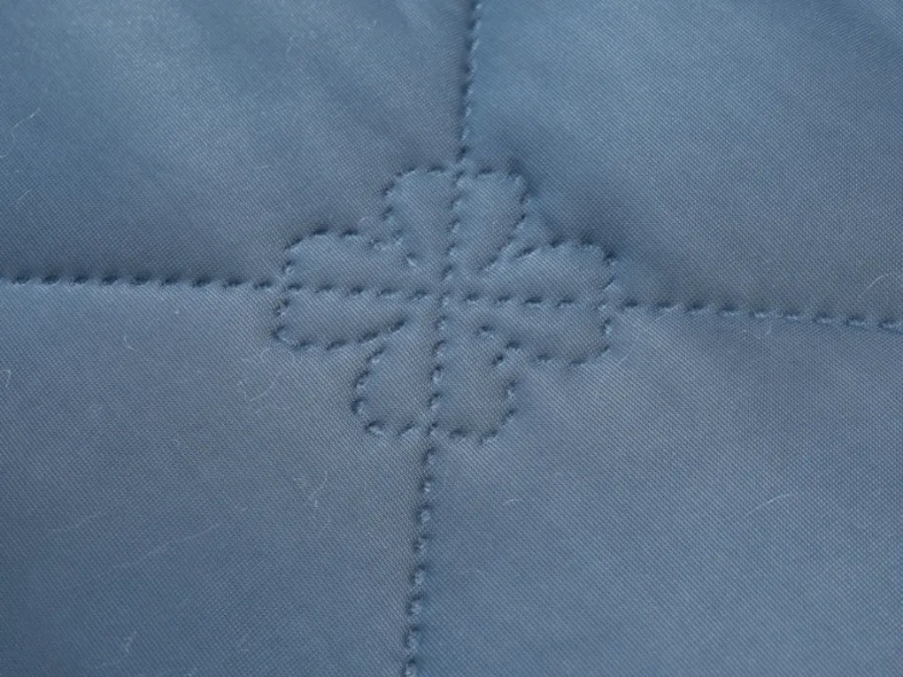 Chladiaca letná prikrývka ELARIA, tmavomodrá Rozmer: 200 x 220 cm