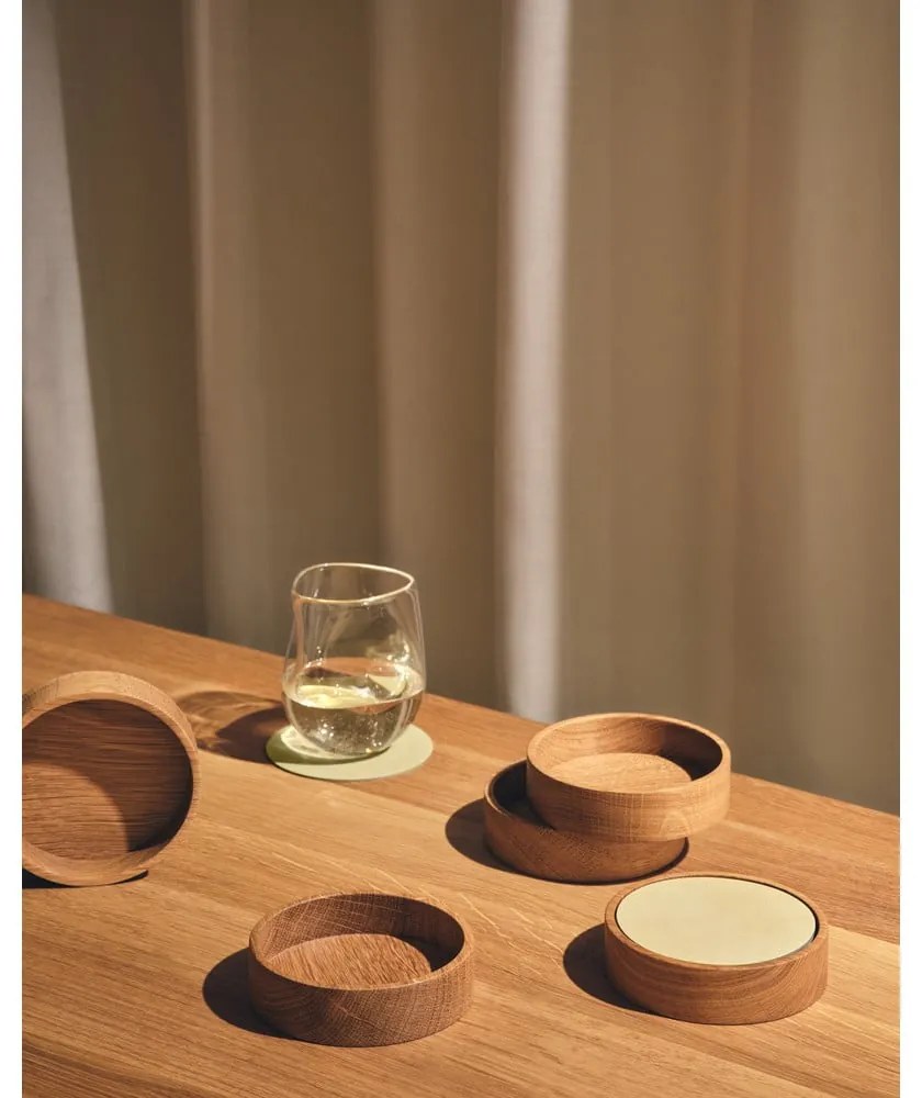 Dekoratívny drevený úložný box v prírodnej farbe ø 11x3 cm Circle S – LIND DNA