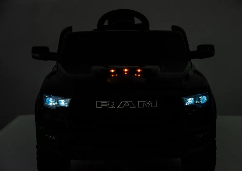 LEAN CARS Autobatéria ZB618 Dodge Ram Black