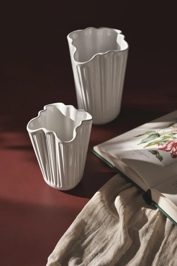 KÄHLER Keramická váza Hammershøi Unfold 16,5 cm