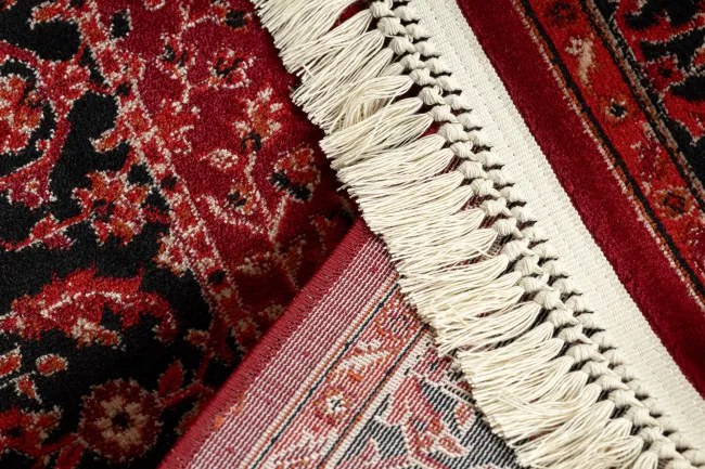 Koberec ORIENT Y307 so strapcami, rám / ornament / klasický, bordový / čierny