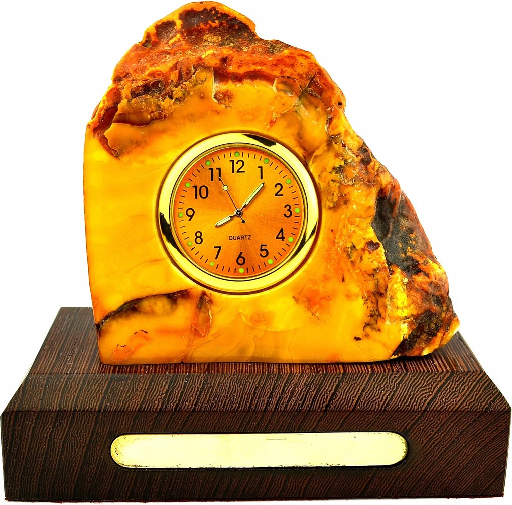 Hodiny Z Prírodného Jantáru Soška Gravír