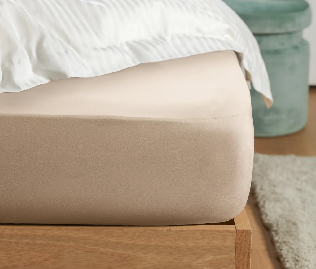 Džersejové napínacie prestieradlo, štandardná veľkosť, béžové