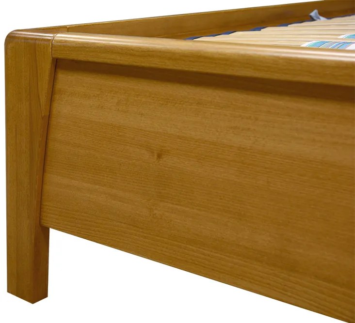 Masívna posteľ PATRICIA 180x200 buk