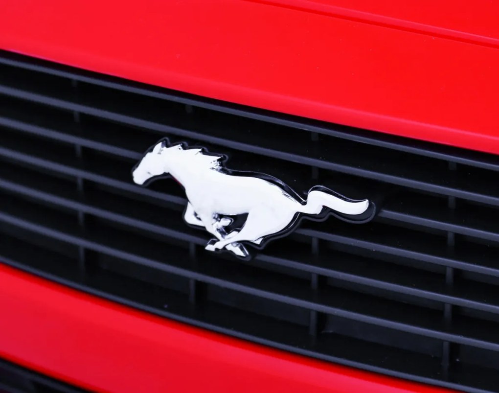 Ramiz Elektrické autíčko Ford Mustang GT pre deti červené
