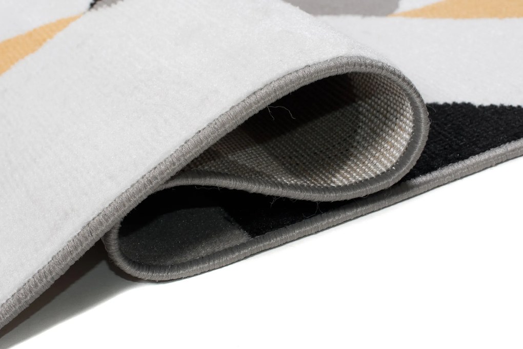 TA Koberec Z896A WHITE MAYA PP EYM Rozmer: 80x150 cm