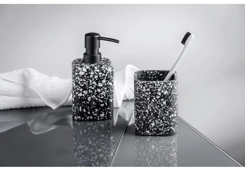 Čierny téglik na zubné kefky Wenko Terrazzo
