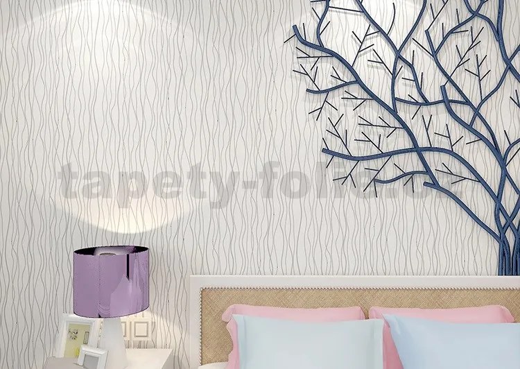 Samolepiace tapety 45 cm x 10 m IMPOL TRADE 9032 strieborné vlnovky Samolepiace tapety