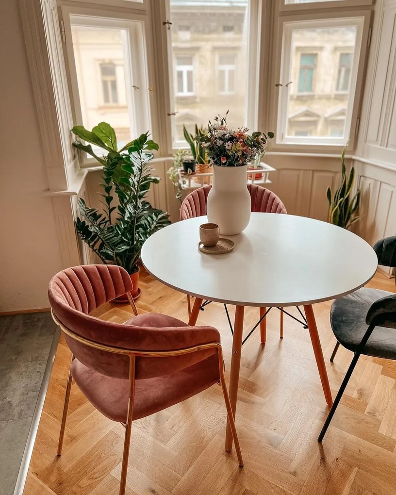 Biely jedálenský stôl OSLO 90x90