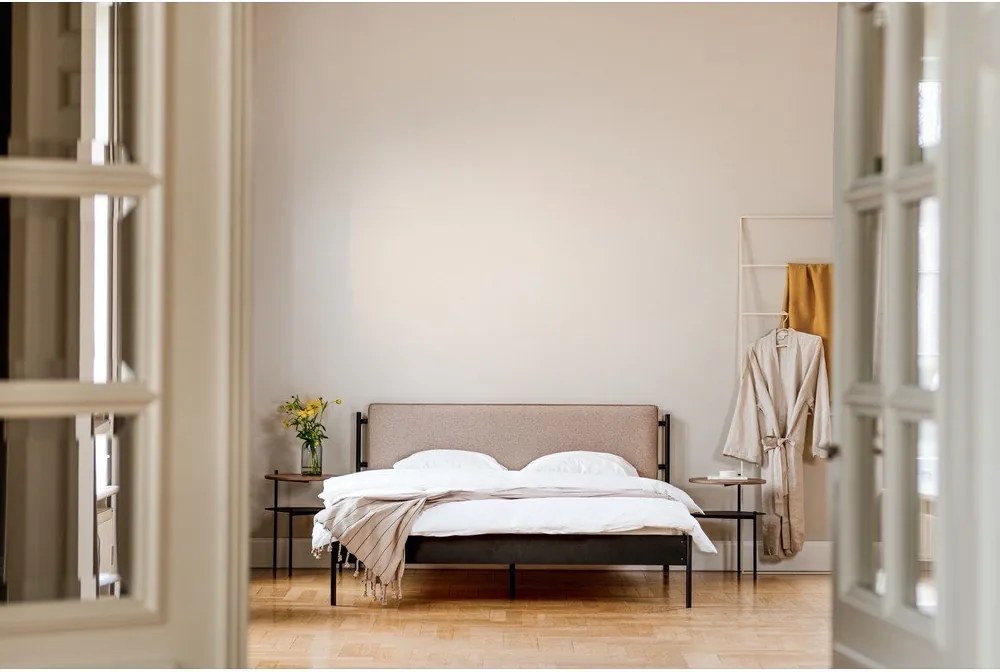 Čierna oceľová čalúnená dvojlôžková posteľ s roštom 160x200 cm Eton Basic – noo.ma
