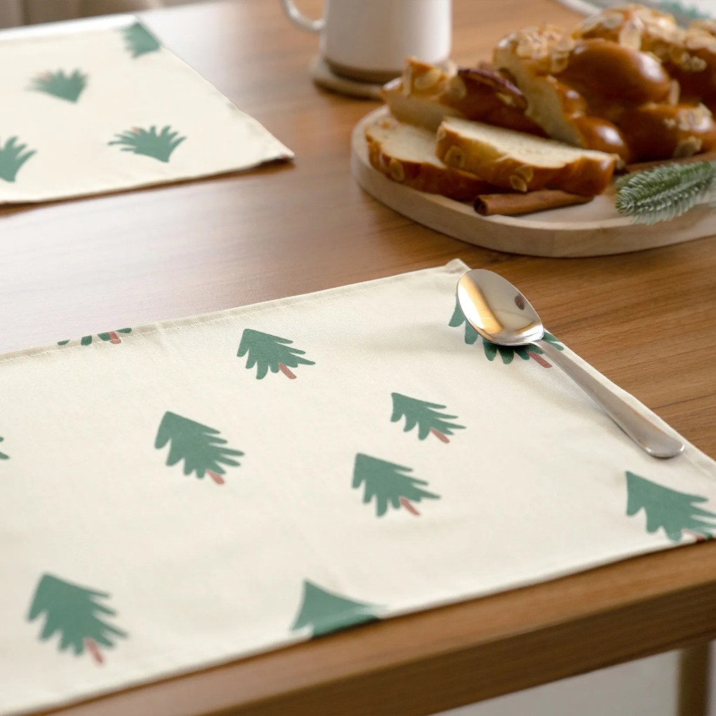 Goldea vianočné prestieranie na stôl z pevnej bavlny - stromčeky na režnom - sada 2ks 30 x 40 cm