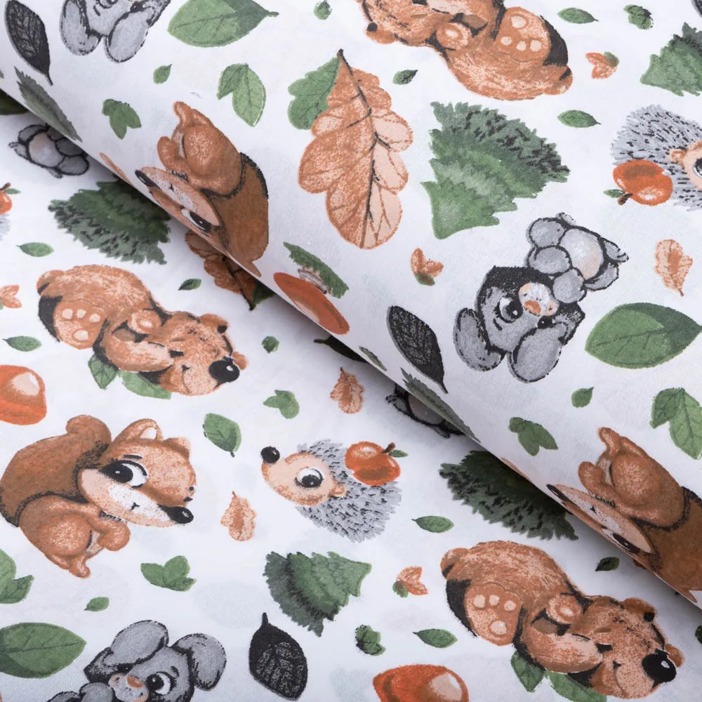 Biante Detský vankúš valec bonbon Sandra SA-282 Veveričky a lesní kamaráti 15x40 cm