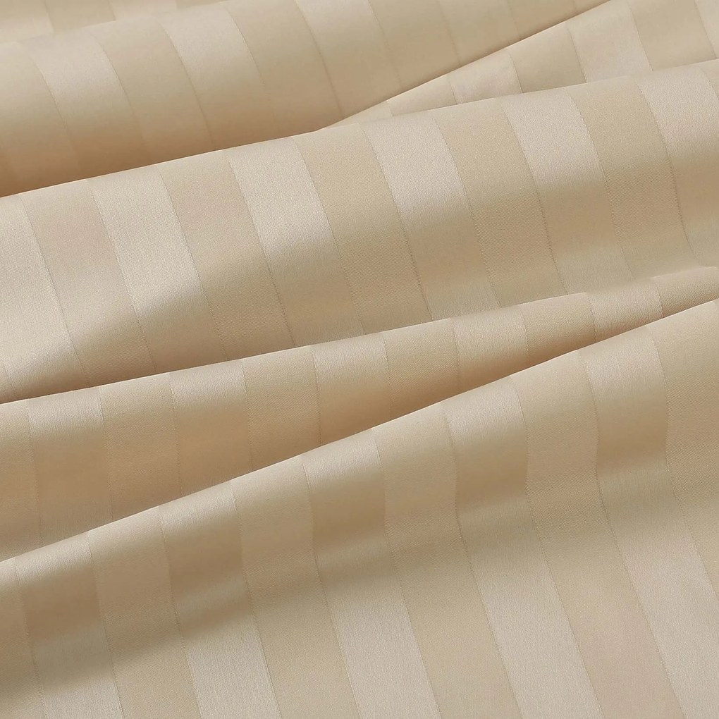 Goldea okrúhly damaškový obrus - zlaté prúžky so saténovým leskom Ø 210 cm