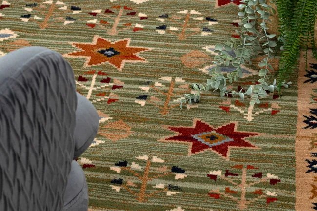 Koberec KESHAN, strapce 6902/53533 zelený / terakota