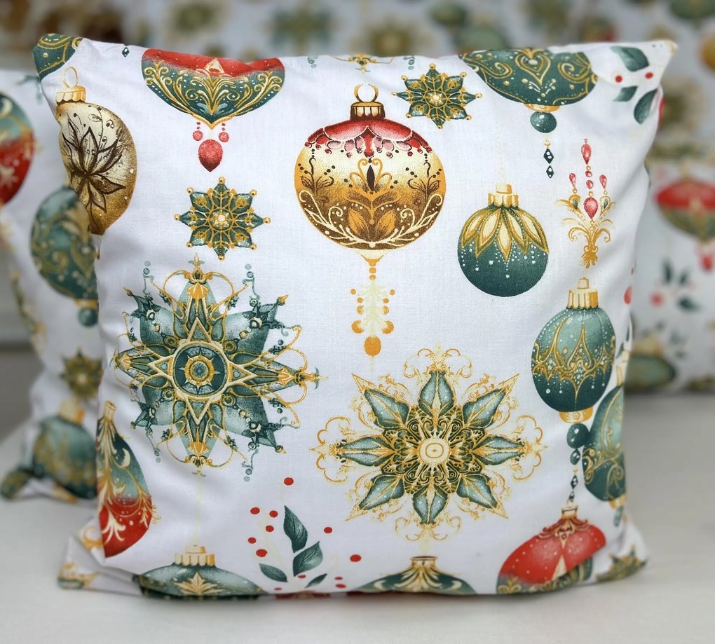 INTERMEDIC SK Vianočná obliečka na vankúš Vianočná Guľa 40x40 cm