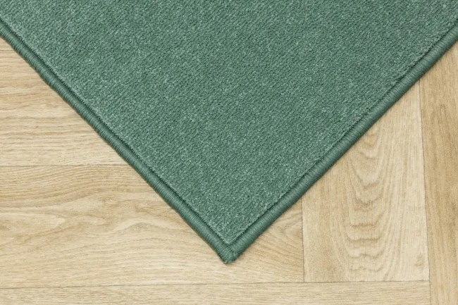 Metrážny koberec Wembley 40 zelený