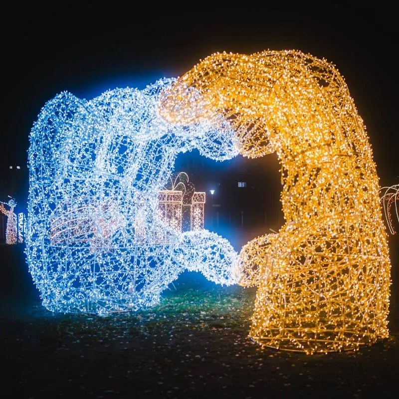 DECOLED LED světelný řetěz 100 m, teple bílá s FLASH, 2000 diod, bílý kabel, IP67