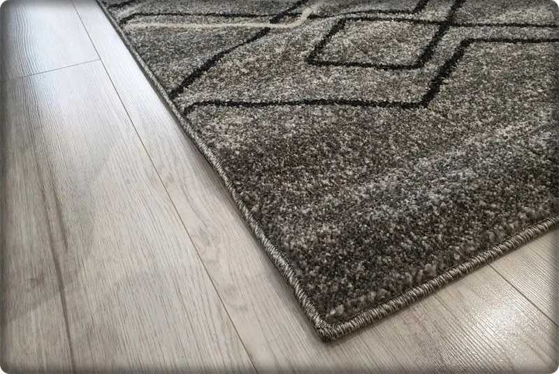 Dekorstudio Moderný koberec RIO vzor 166 sivý Rozmer koberca: 140x190cm