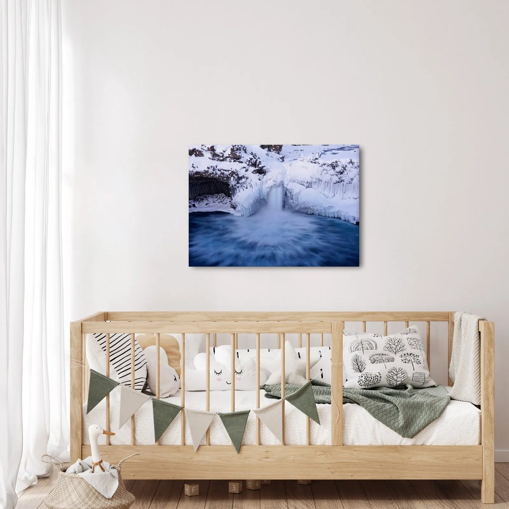 Obraz vodopádu v zime (70x50 cm)