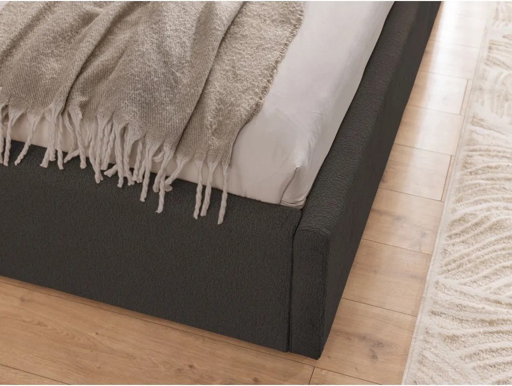 Tmavosivá čalúnená dvojlôžková posteľ s úložným priestorom s roštom 160x200 cm Cille – Ropez