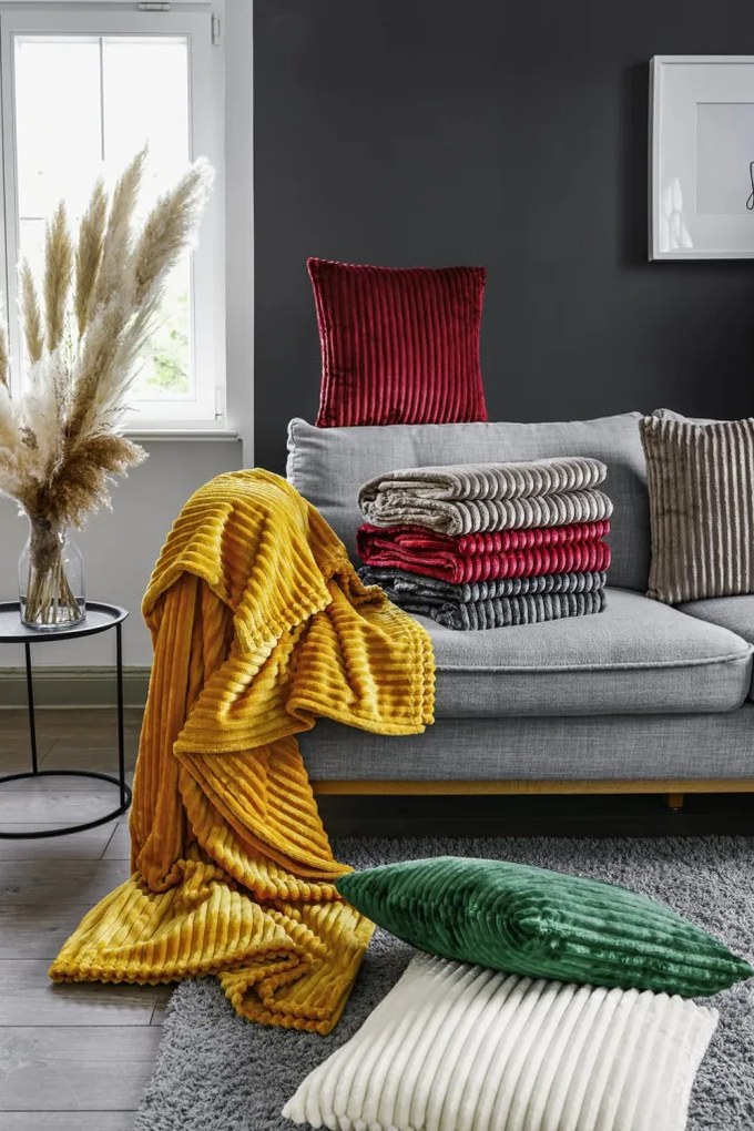 Deka Prag 150x200 cm, červená