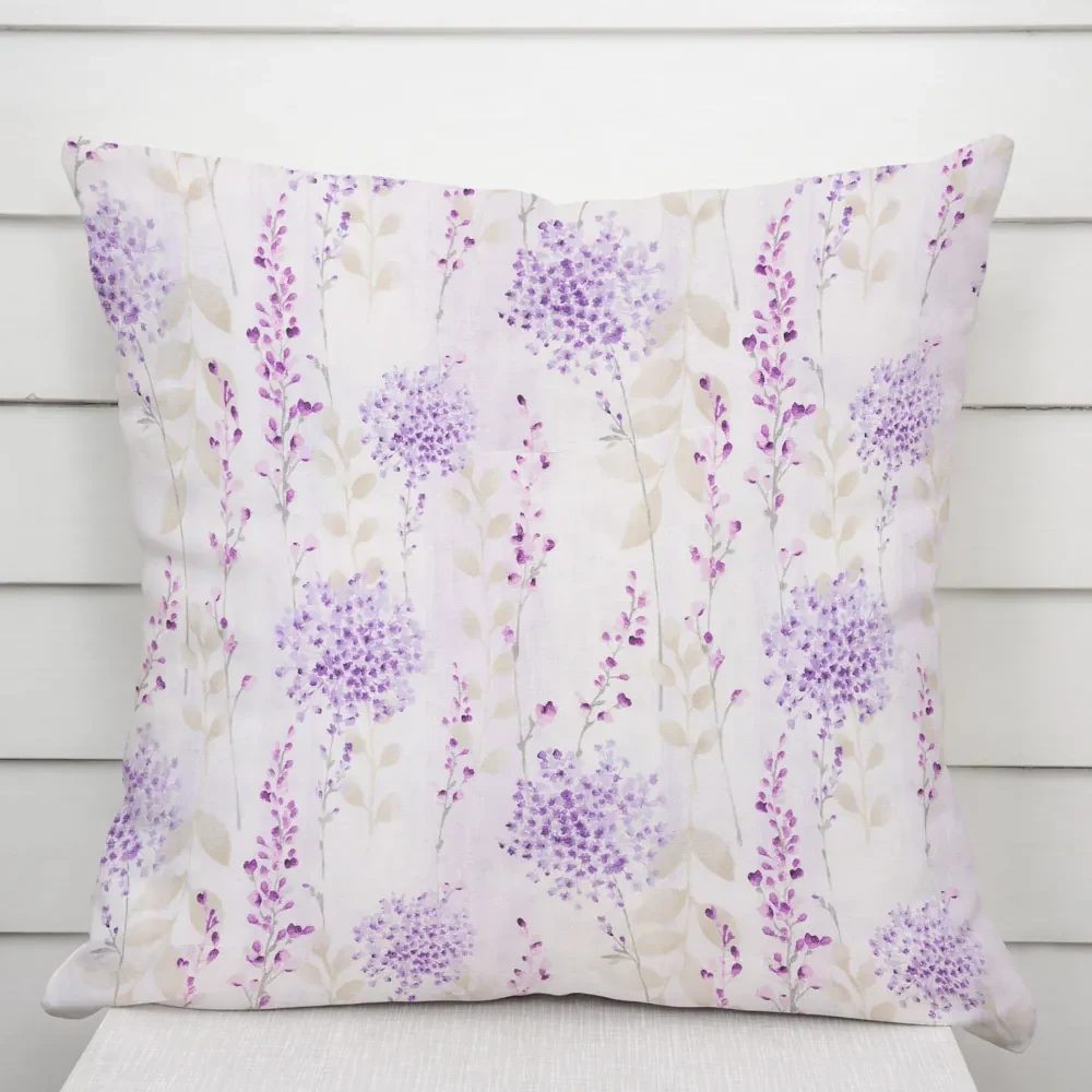 Biante Dekoračná obliečka na vankúš PML-069 Fialové kvety na bielom 60 x 60 cm