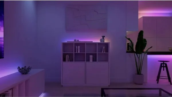 Philips - LED RGBW Stmievateľný pás Hue ESSENTIAL 5m LED/19W/230V 2200-6500K