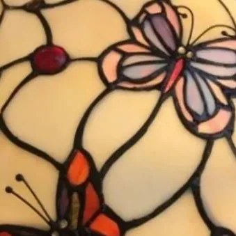 Závesná lampa Tiffany vitrážový luster MOTÝLE Ø30