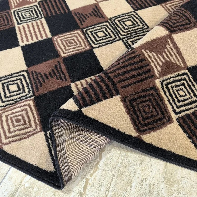 Koberec Alfa so štvorcovým geometrickým vzorom - hnedý Šírka: 120 cm | Dĺžka: 170 cm