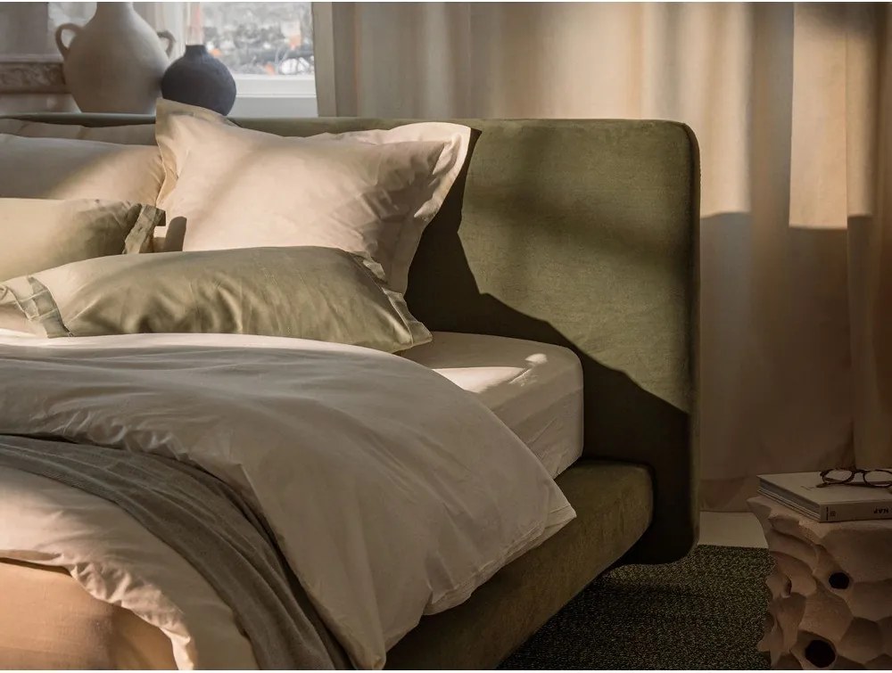 Slonovinová čalúnená dvojlôžková posteľ 160x200 cm Linea – Micadoni