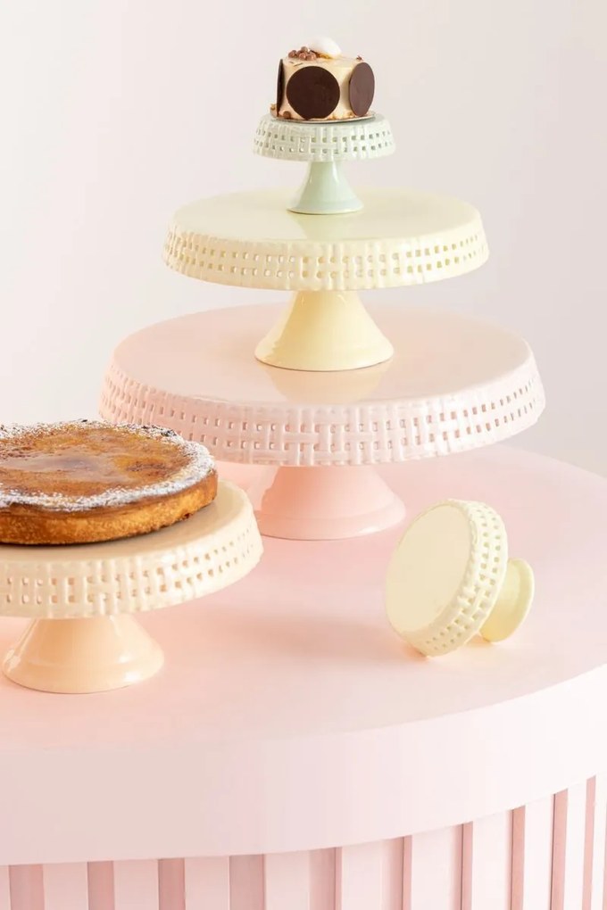 Ružový keramický podnos na nohe Hella Pastel Pink S - Ø 11*7cm