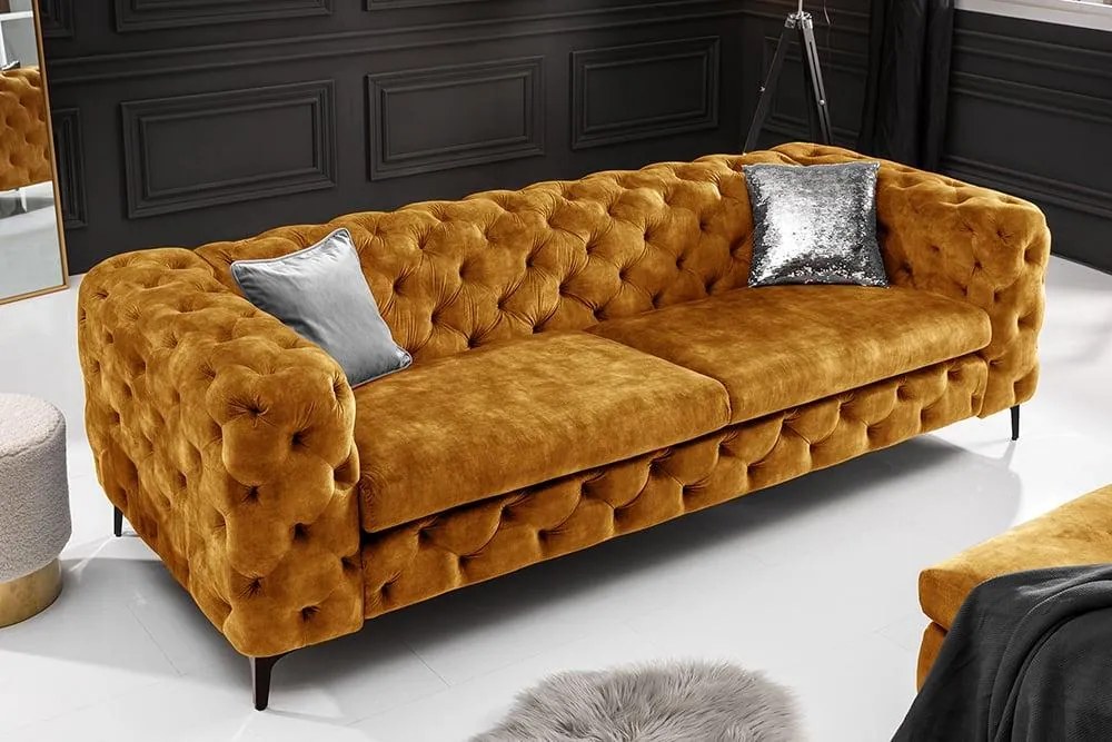 Invicta Interior - Elegantná 3-miestna pohovka Chesterfield MODERN BAROQUE 235 cm horčicovo žltá zamat